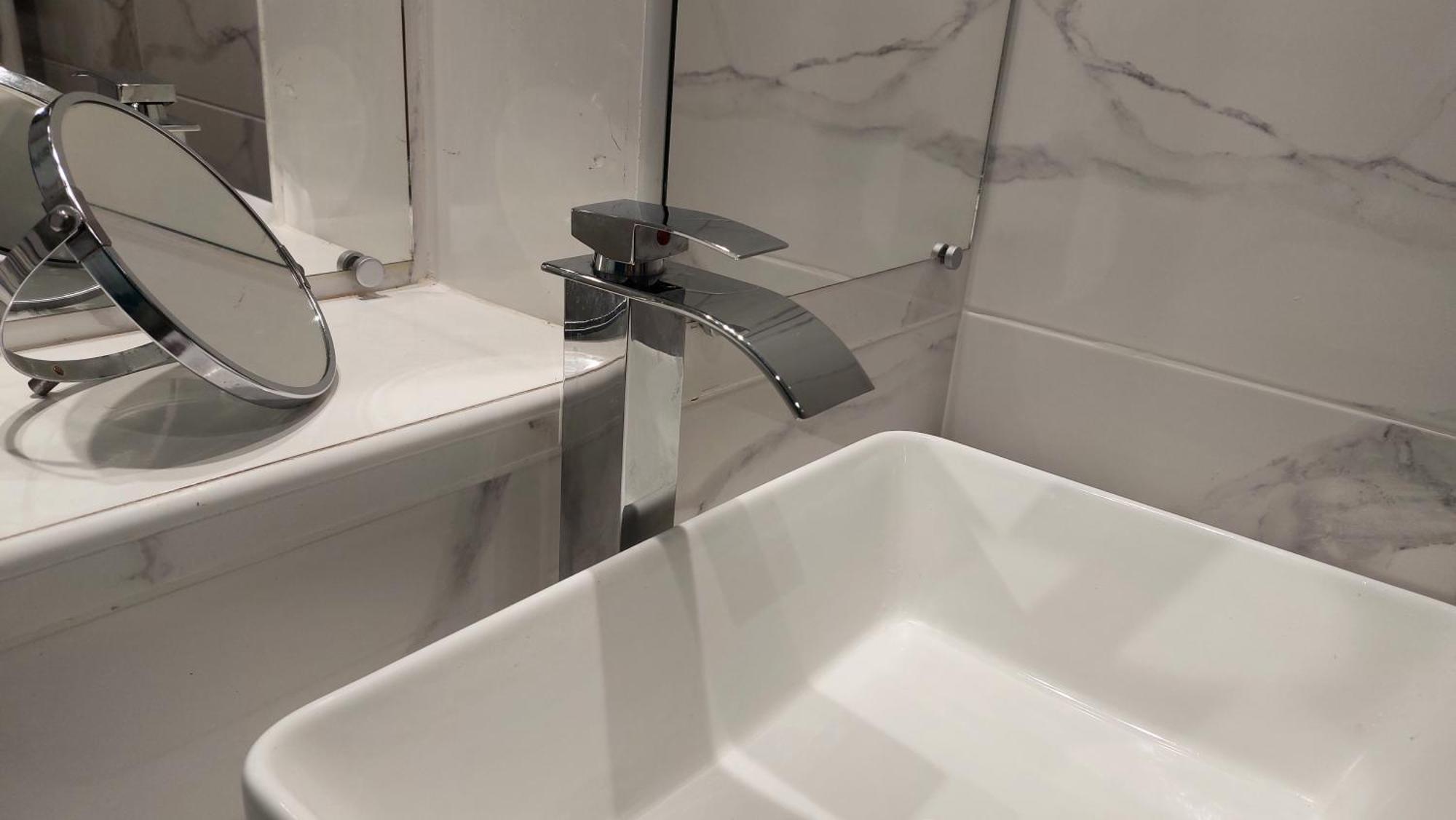 Boutique Apartment Hirondelle Port เฟรฌูส ภายนอก รูปภาพ